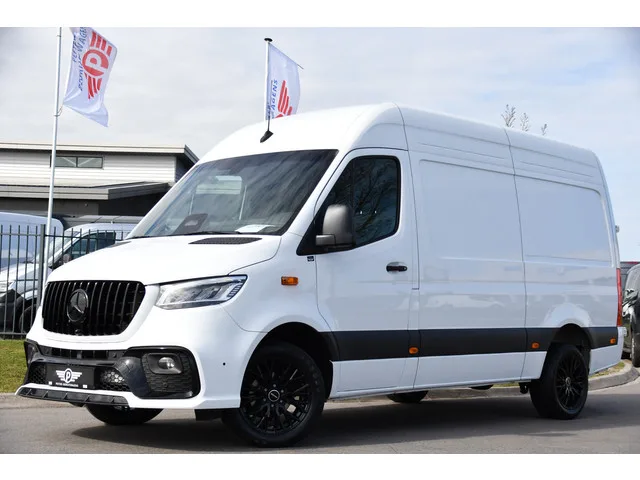 Mercedes-Benz Sprinter (2024) — foto 1
