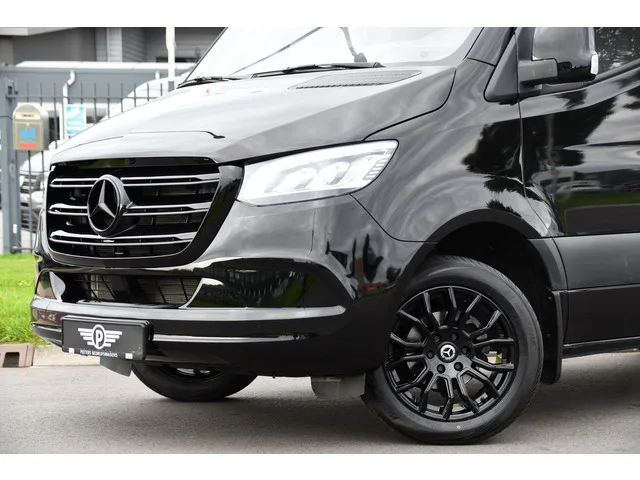 Mercedes-Benz Sprinter (2023) — foto 1