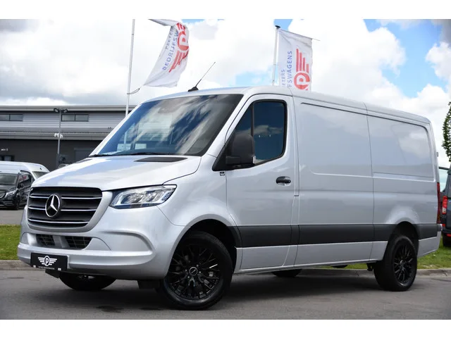 Mercedes-Benz Sprinter (2022) — foto 1