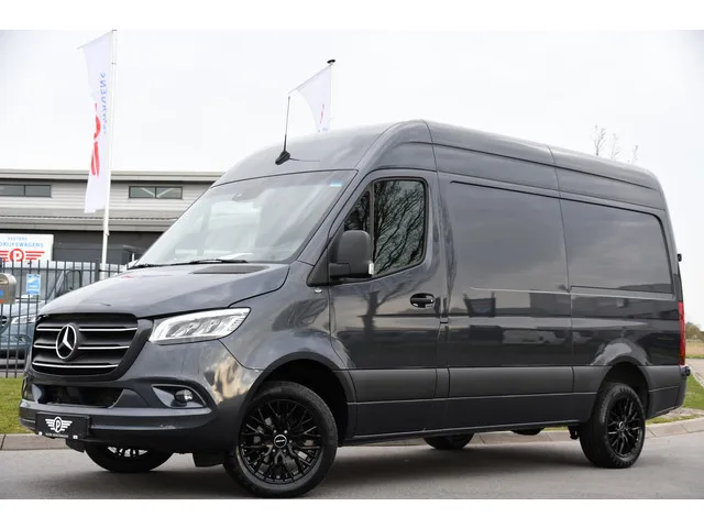 Mercedes-Benz Sprinter (2022) — foto 1