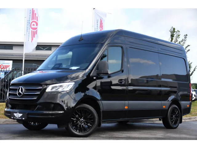 Mercedes-Benz Sprinter (2024) — foto 1