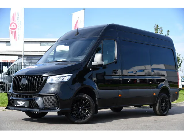 Mercedes-Benz Sprinter (2023) — foto 1