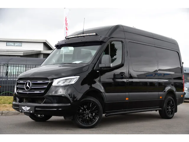 Mercedes-Benz Sprinter (2022) — foto 1