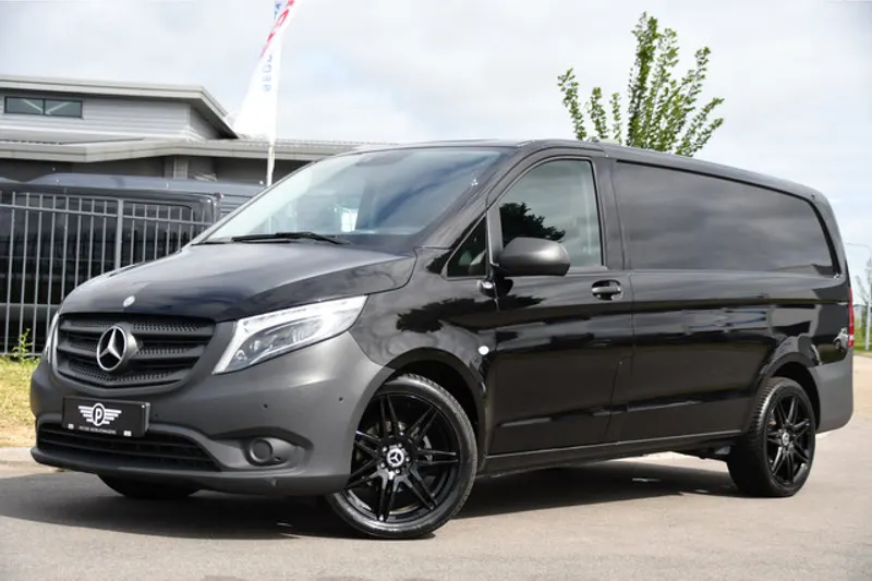 Mercedes-Benz Vito (2022)