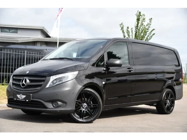 Mercedes-Benz Vito (2022) — foto 1