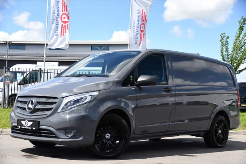 Mercedes-Benz Vito (2022)