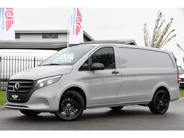 Mercedes-Benz Vito (2024) — foto 1