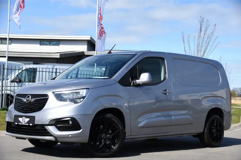 Opel Combo (2020)