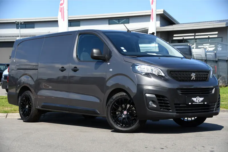 Peugeot Expert (2023)