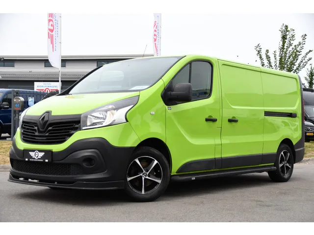 Renault Trafic (2018) — foto 1