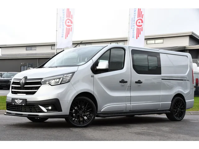 Renault Trafic (2024) — foto 1