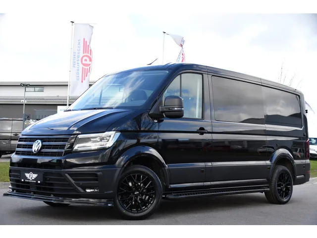Volkswagen Crafter (2023) — foto 1