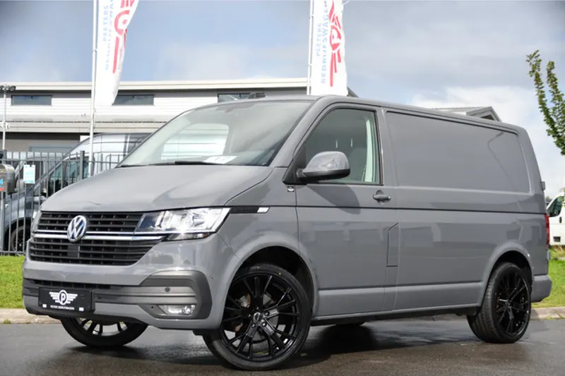 Volkswagen Transporter (2023)
