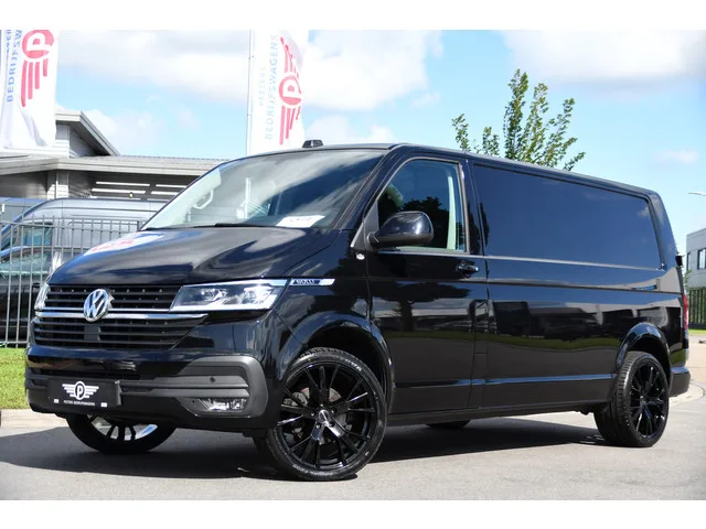 Volkswagen Transporter (2021) — foto 1