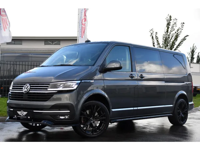 Volkswagen Transporter (2023) — foto 1
