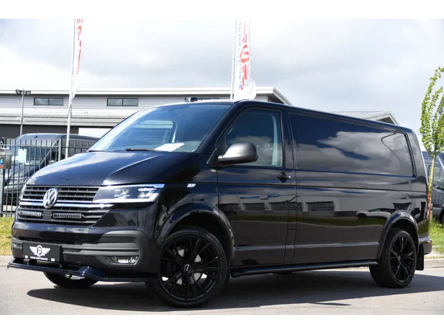 Volkswagen Transporter (2021) — foto 1
