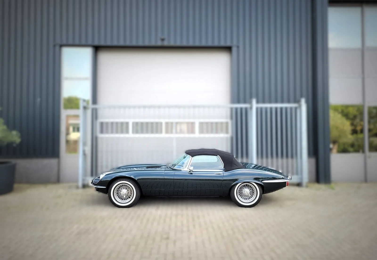 Jaguar E-Type (1972) — foto 1