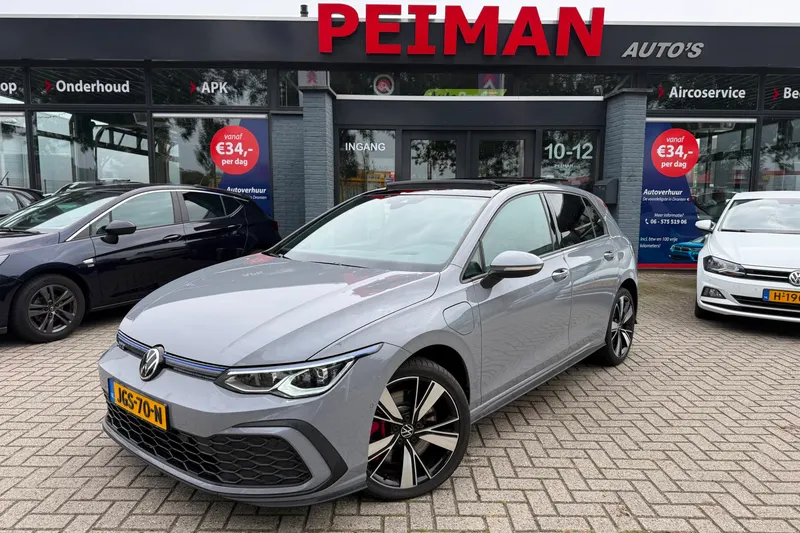 Volkswagen Golf (2021)