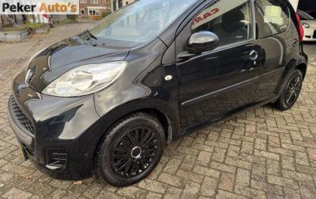 Peugeot 107 (2012) — foto 1