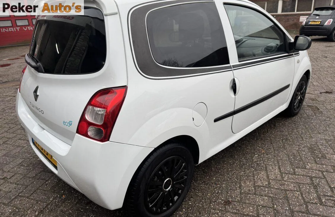 Renault Twingo (2011) — foto 1