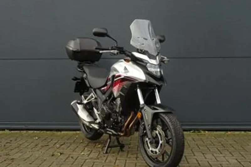 Honda CB500X (2019)