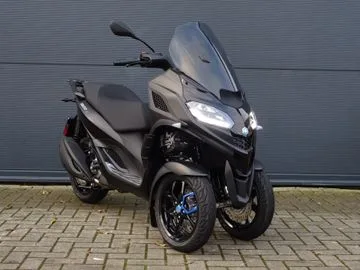 Piaggio MP3 310 (2026) — foto 1