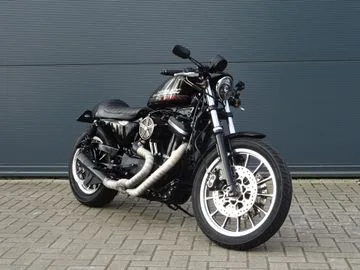 Harley-Davidson Sportster Roadster (2016) — foto 1