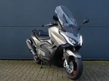 Kymco AK 550 (2026) — foto 1