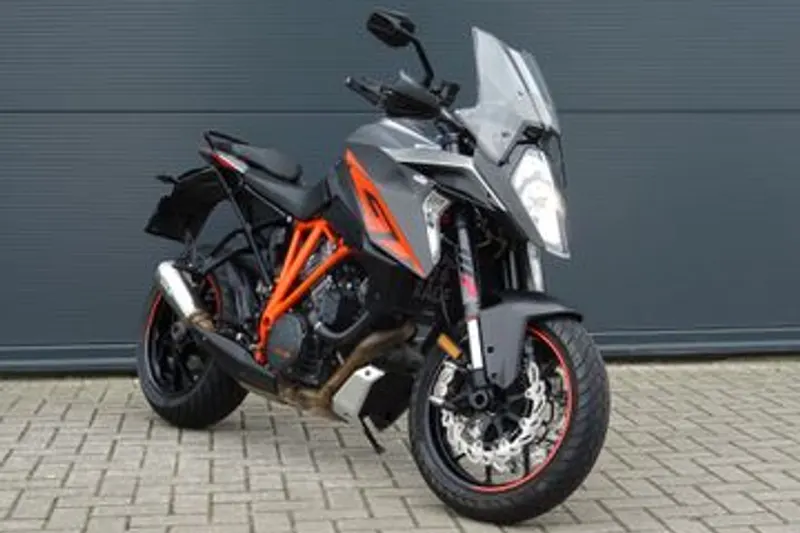 KTM 1290 Super Duke (2017)