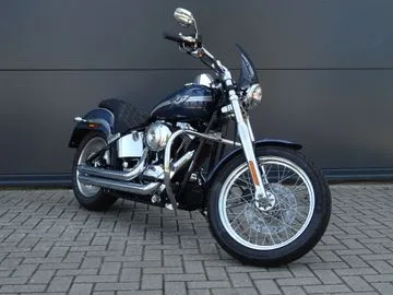 Harley-Davidson Deuce (2003) — foto 1