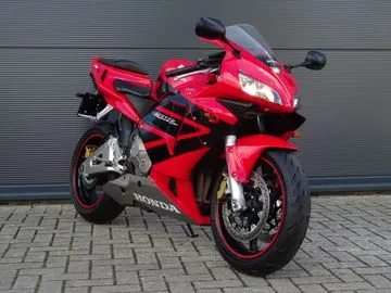 Honda CBR 600 RR (2003) — foto 1