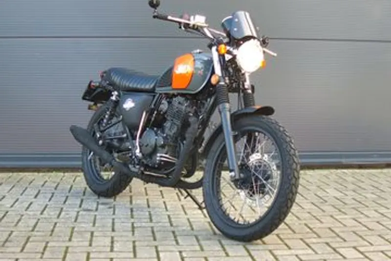 Mash Scrambler 400 (2017)