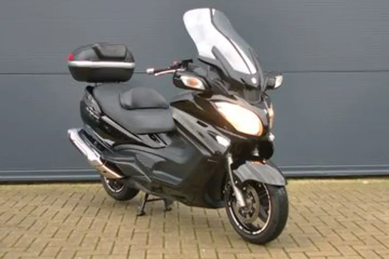 Suzuki Burgman 650 (2013)
