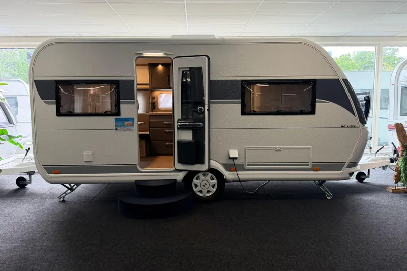 Hobby De Luxe (2026)