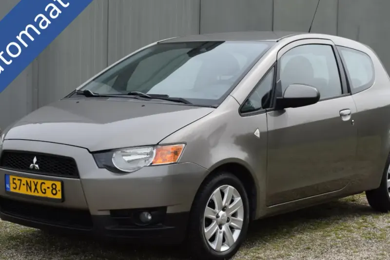 Mitsubishi Colt (2010)