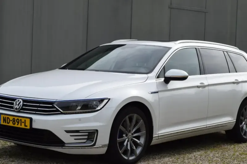 Volkswagen Passat (2016)