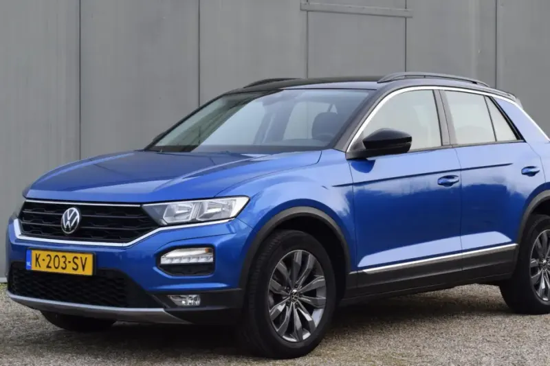 Volkswagen T-Roc (2021)