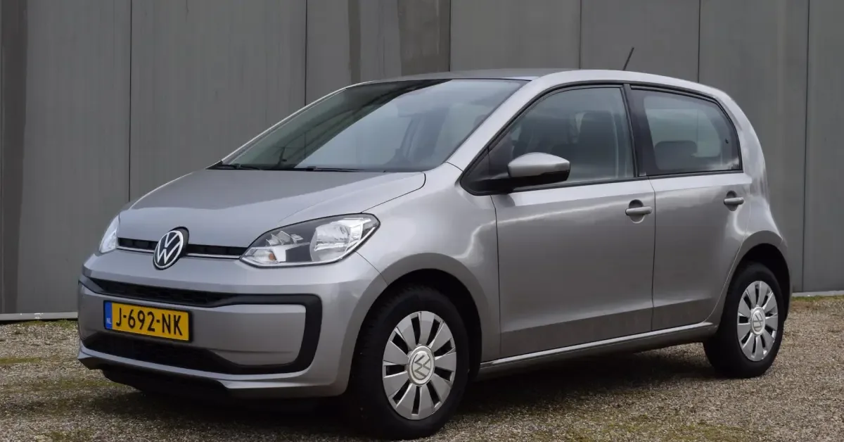Volkswagen Up! (2020) — foto 1