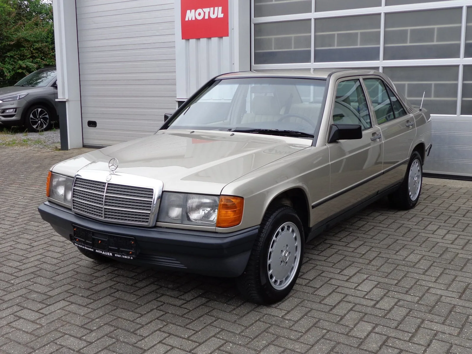 Mercedes-Benz 190-Serie (1986) — foto 1