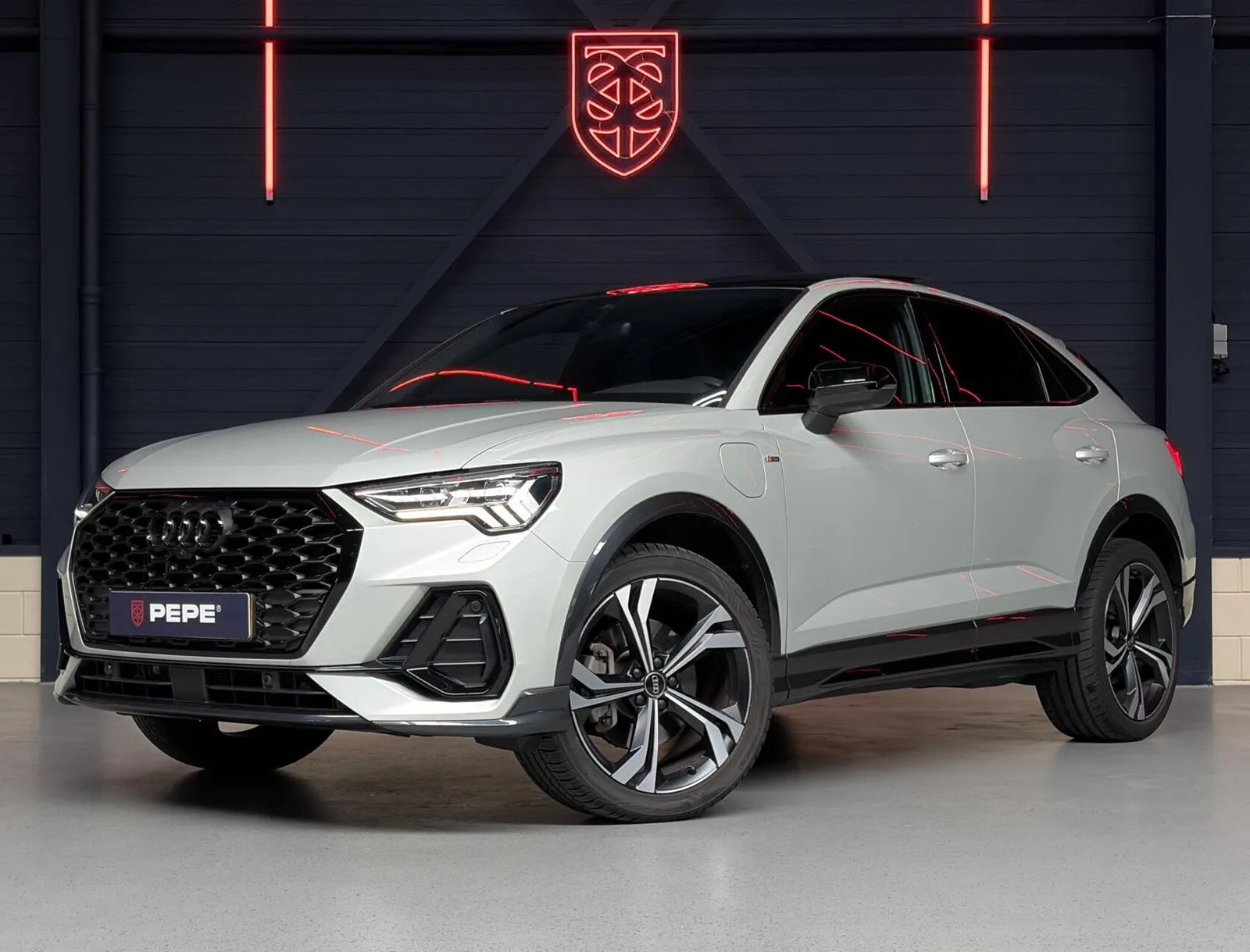 Audi Q3 (2023) — foto 1