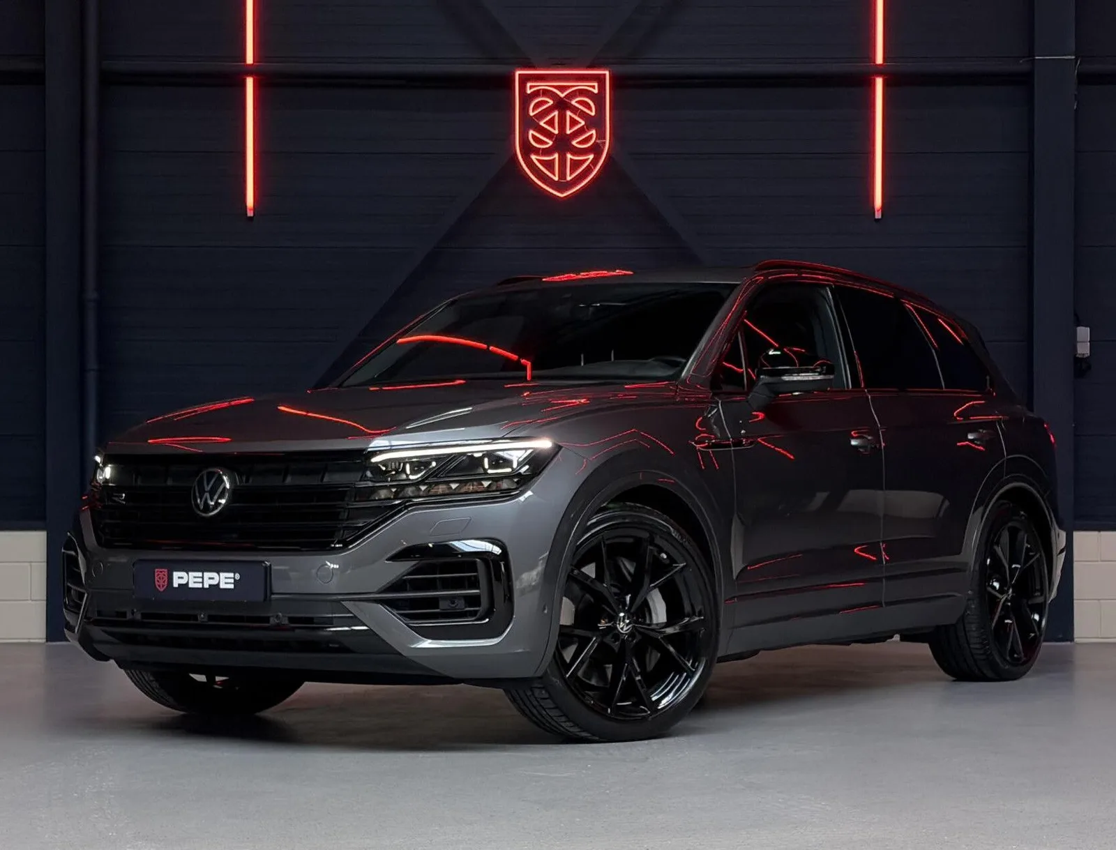 Volkswagen Touareg (2021) — foto 1