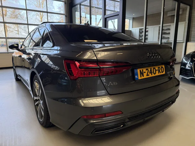 Audi A6 (2021) — foto 1