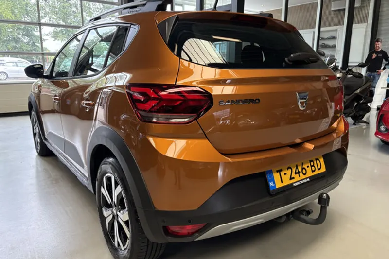 Dacia Exterior Colour (2021)