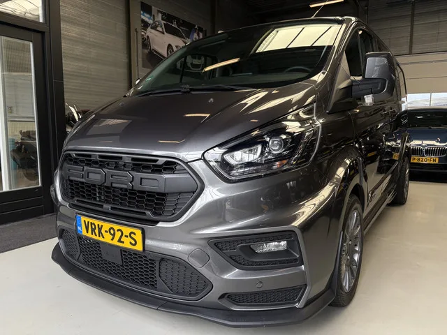 Ford Exterior Colour (2022) — foto 1