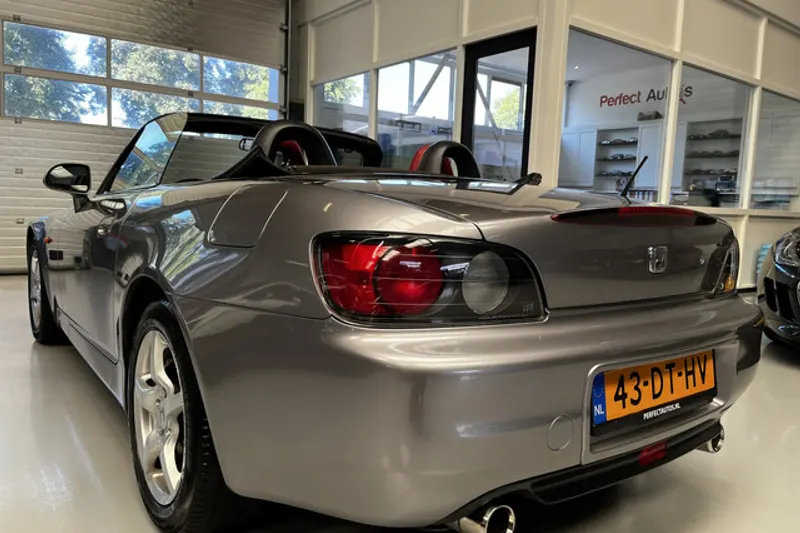 Honda S2000 (2000)