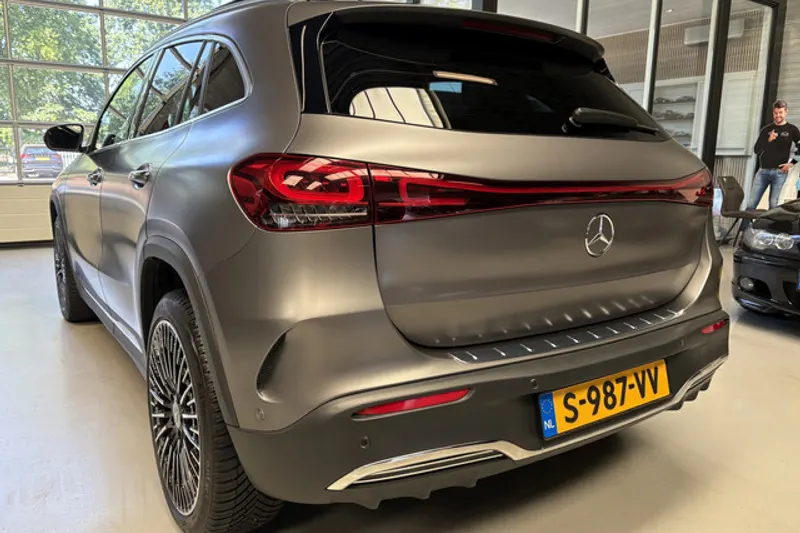 Mercedes-Benz EQA (2023)
