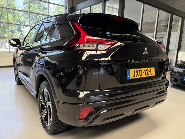 Mitsubishi Eclipse (2025) — foto 1