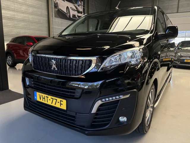 Peugeot Expert (2020) — foto 1