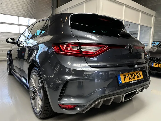 Renault Mégane (2018) — foto 1