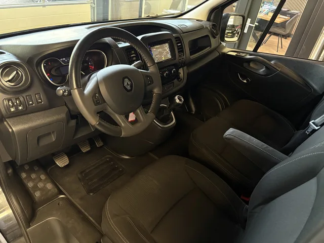 Renault Trafic (2021) — foto 1